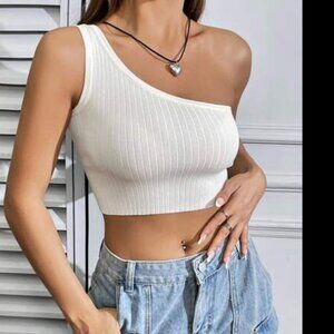 Dress Forum White One Shoulder Cropped Tank